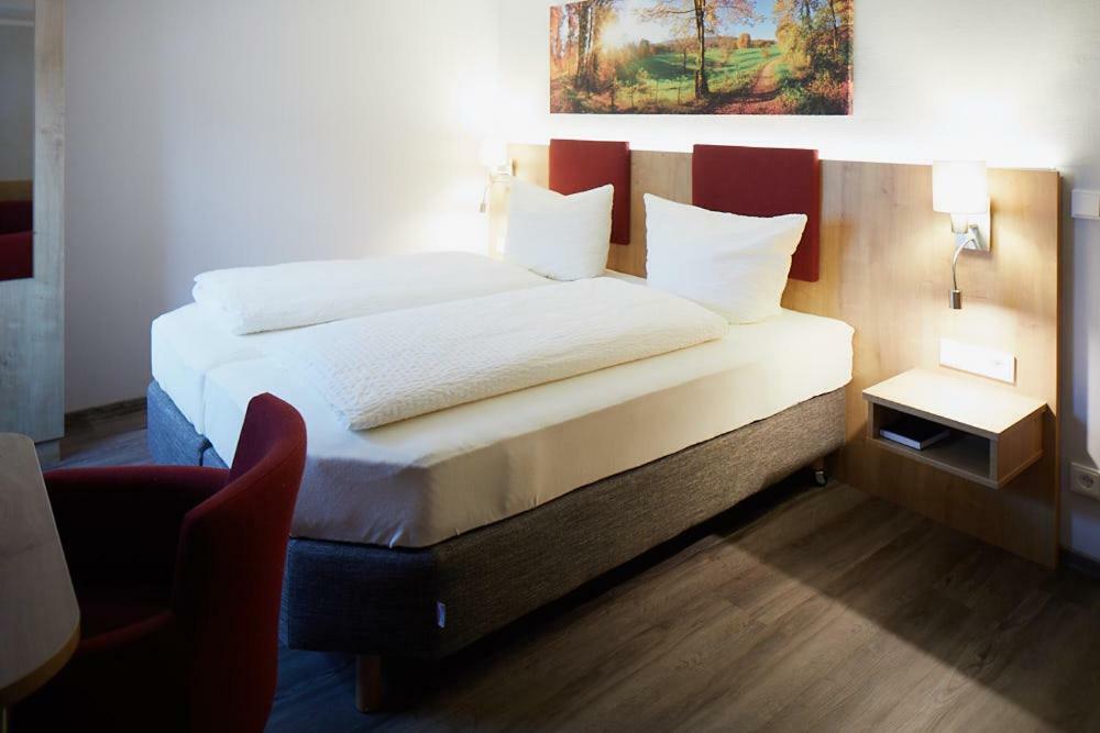 Gasthof Pension Kettler Oberasbach Εξωτερικό φωτογραφία